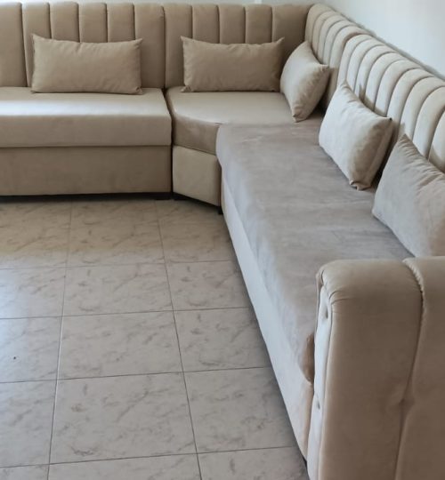 sofa arabe beige